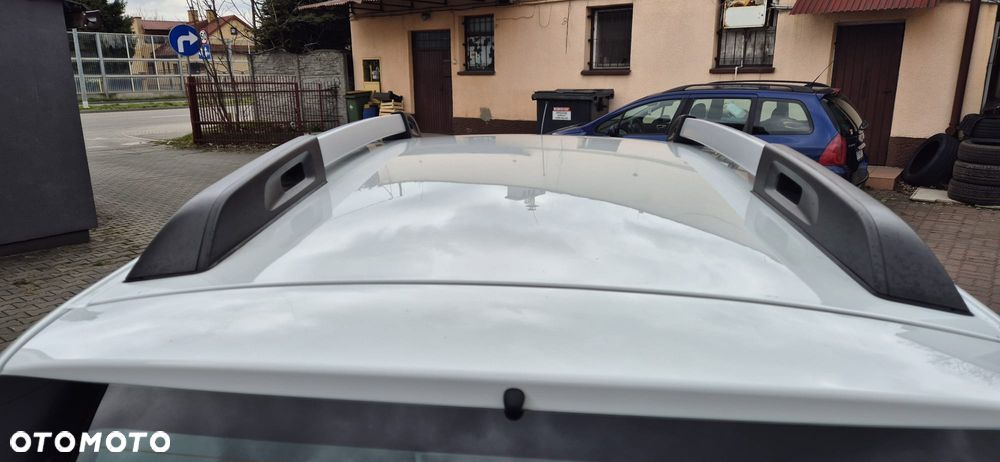 Dacia Duster 1.6 SCe Laureate 4x4 S&S - 5