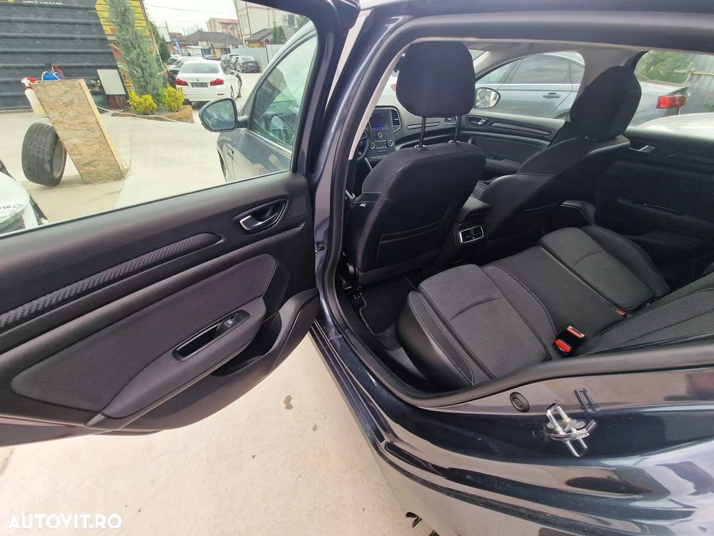 Renault Megane TCe GPF Limited - 15