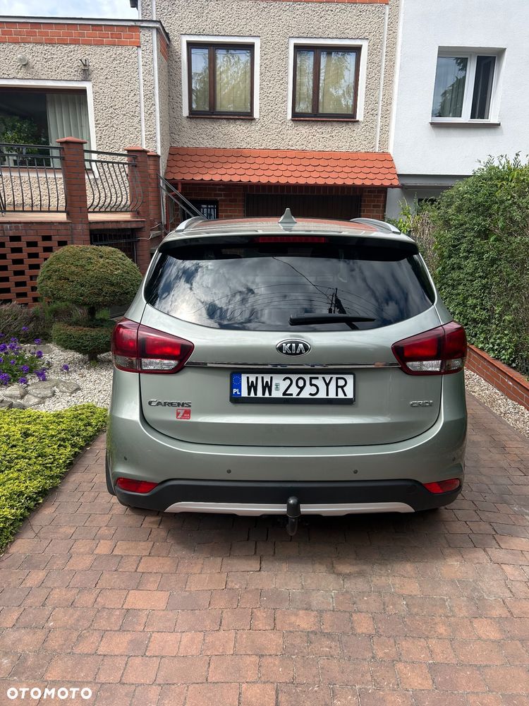Kia Carens 1.7 CRDi L 7DCT - 4