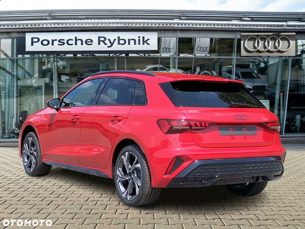 Audi A3 Sportback - 3