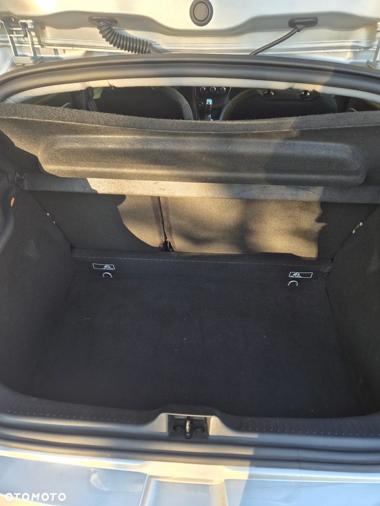 Renault Clio - 19