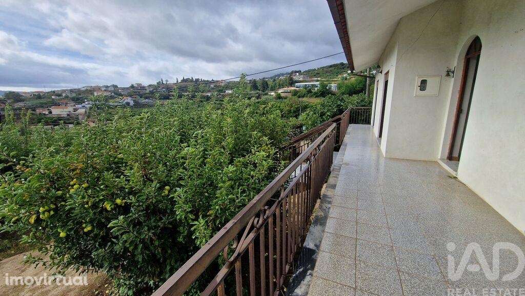 Casa T3 em Lamego (Almacave e Sé) de 165,00 m2 - Grande imagem: 4/30