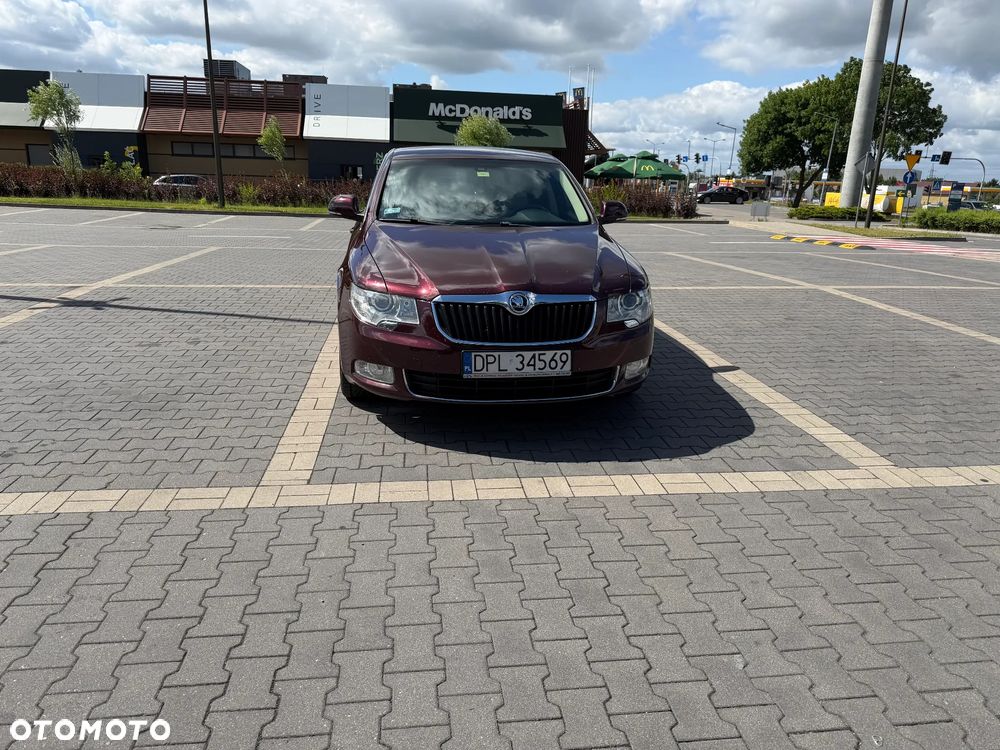 Skoda Superb 2.0 TDI Elegance - 9