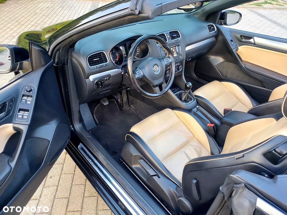 Volkswagen Golf Cabrio 2.0 TDI BlueMotion Technology - 26