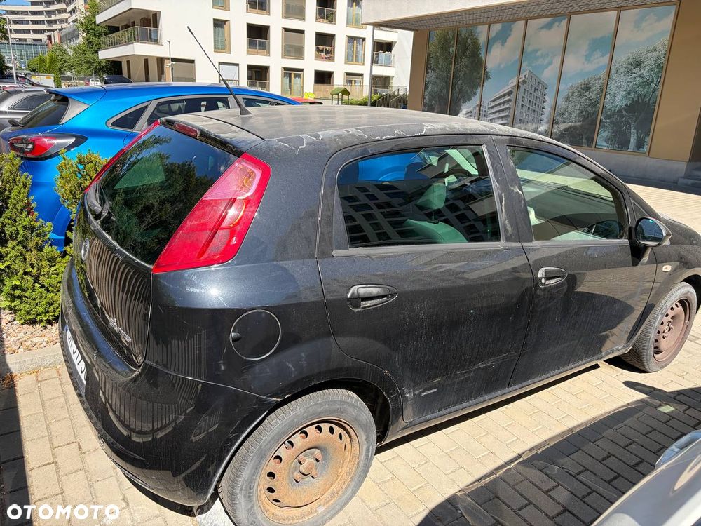 Fiat Grande Punto 1.4 8V Racing - 4