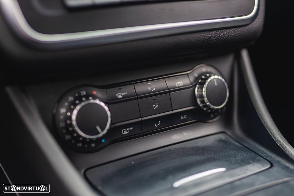 Mercedes-Benz CLA 180 (CDI) d 7G-DCT AMG Line - 18