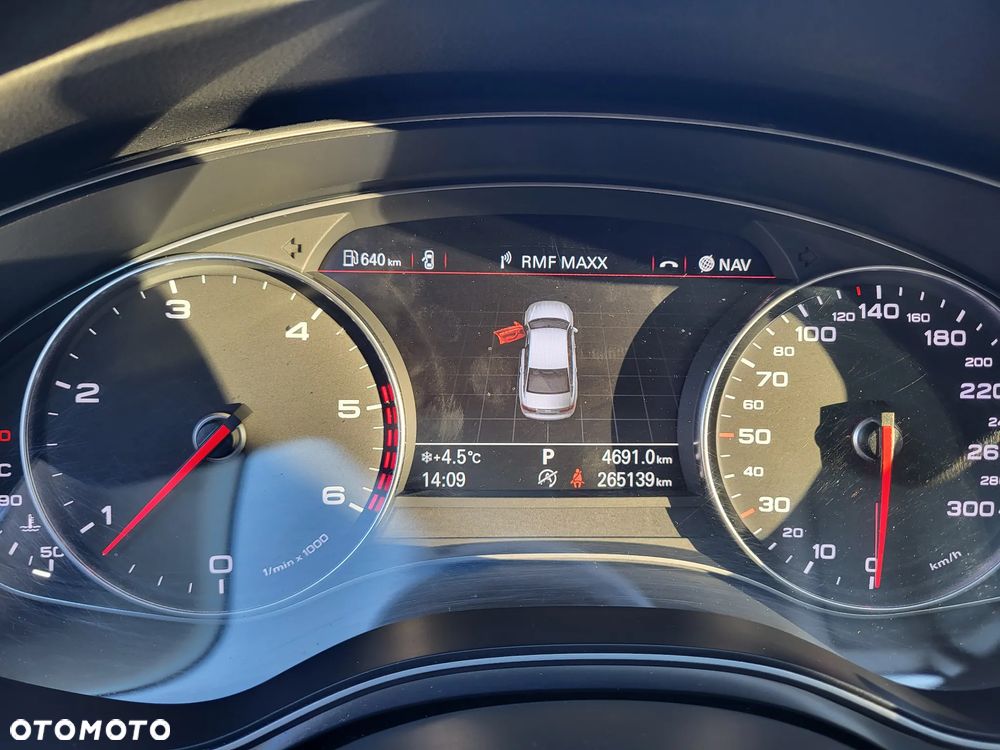 Audi A6 Avant 3.0 TDI S tronic - 29