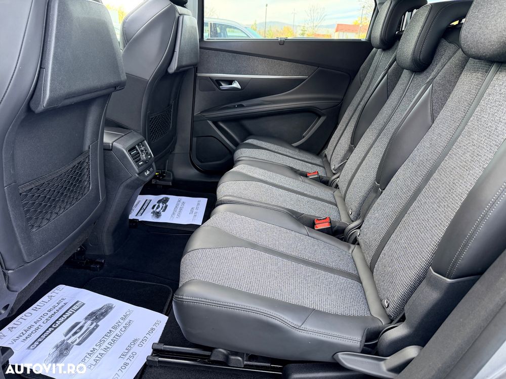 Peugeot 5008 PureTech 130 EAT6 Allure - 13