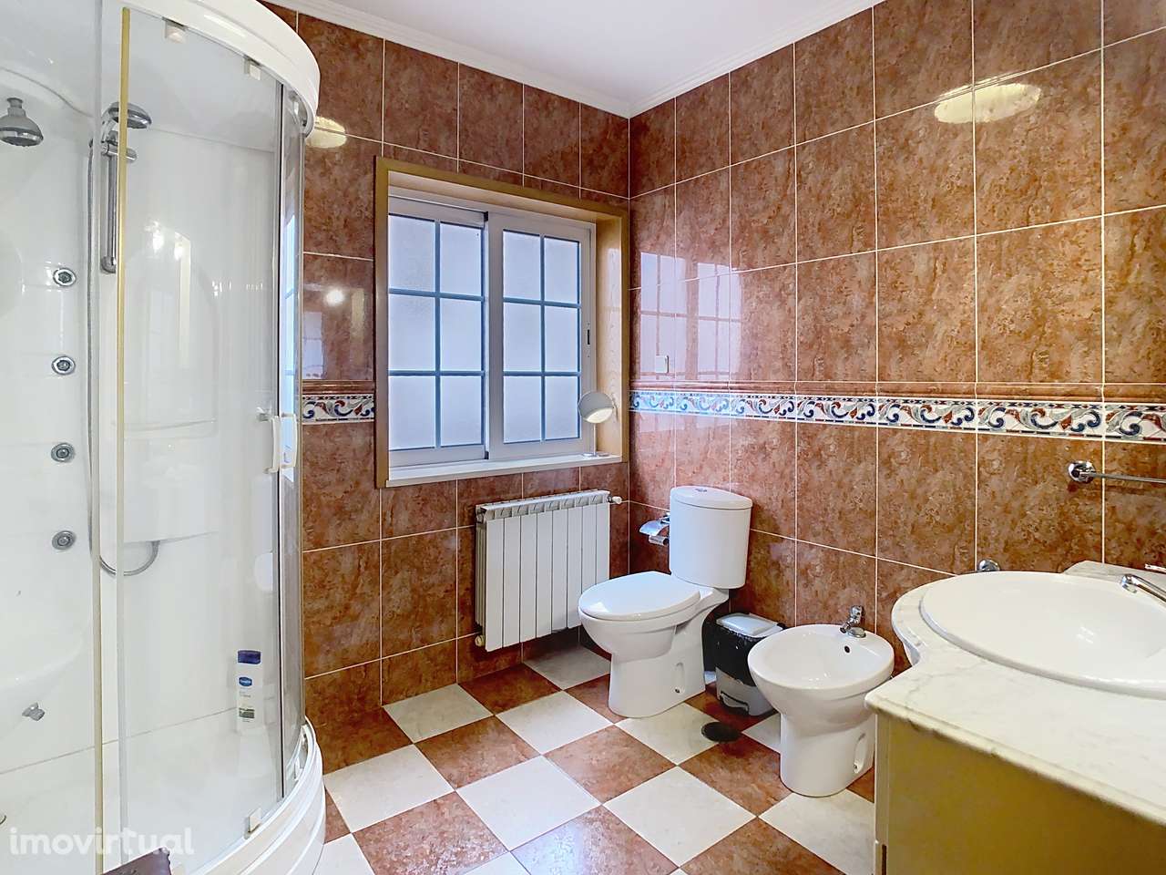 Moradia T6 com terreno em Fafe - Grande imagem: 3/16