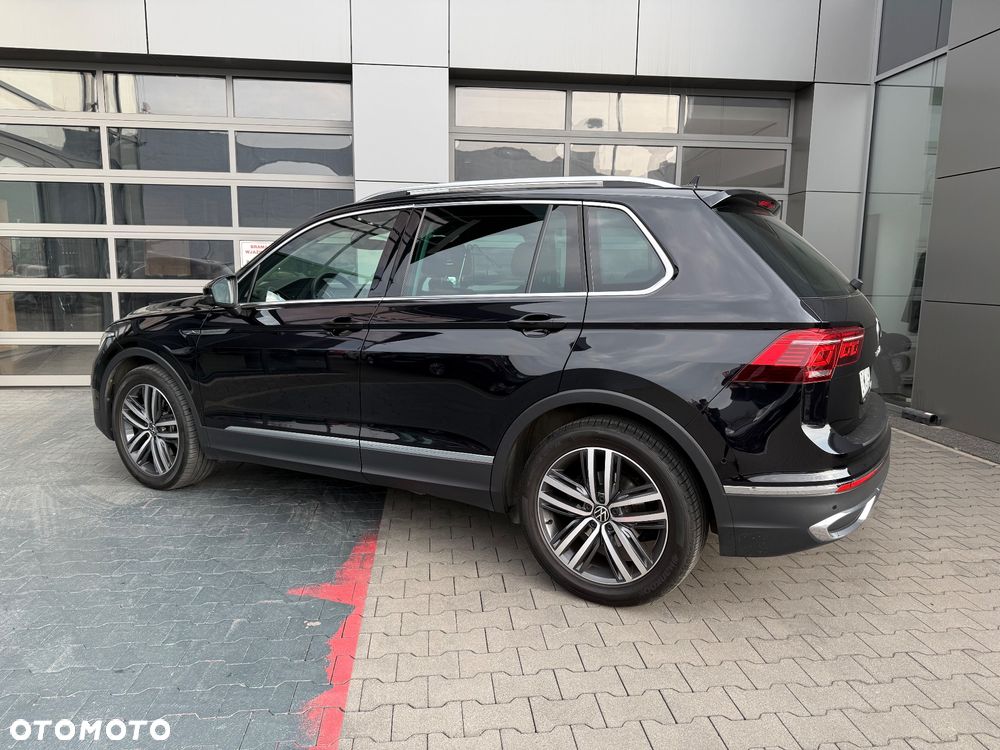 Volkswagen Tiguan 2.0 TSI 4Mot Elegance DSG - 17