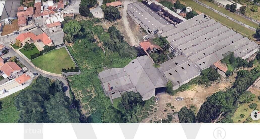 Terreno com 18.910 m2 com vários Armazéns para restauro ou para constr - Grande imagem: 3/25