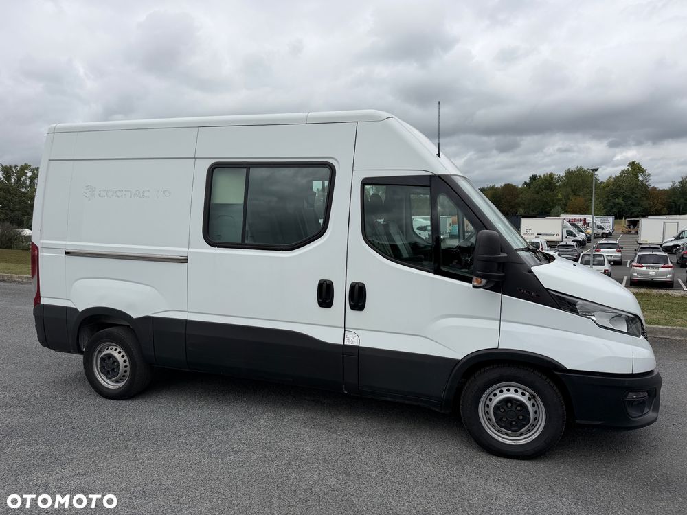 Iveco Iveco Daily 35-180 ** Brygadówka** Silnik 3.0** - 2