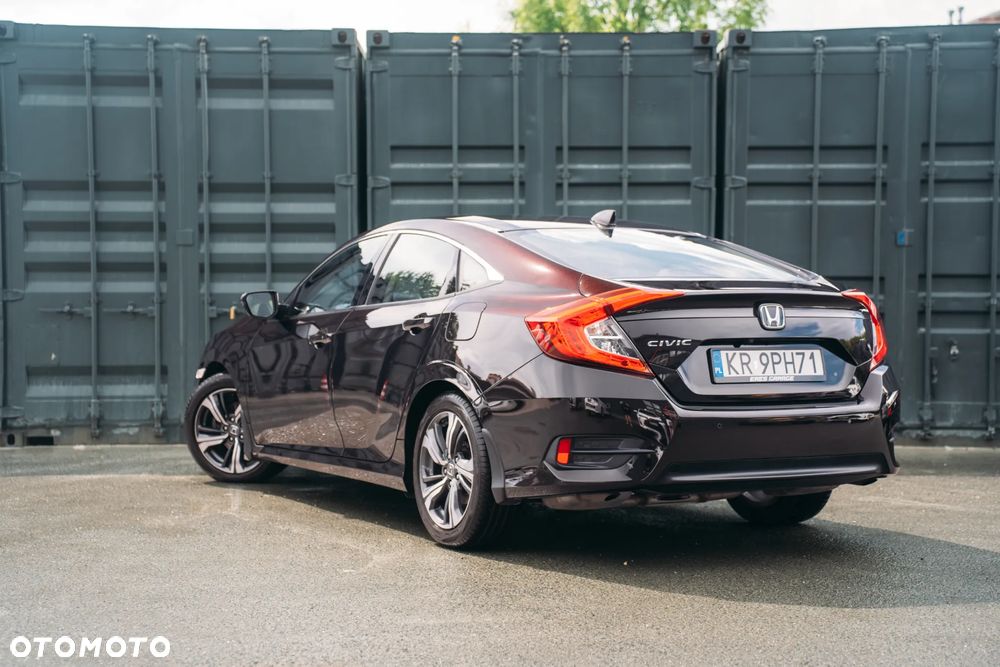 Honda Civic 1.5 T Executive - 9