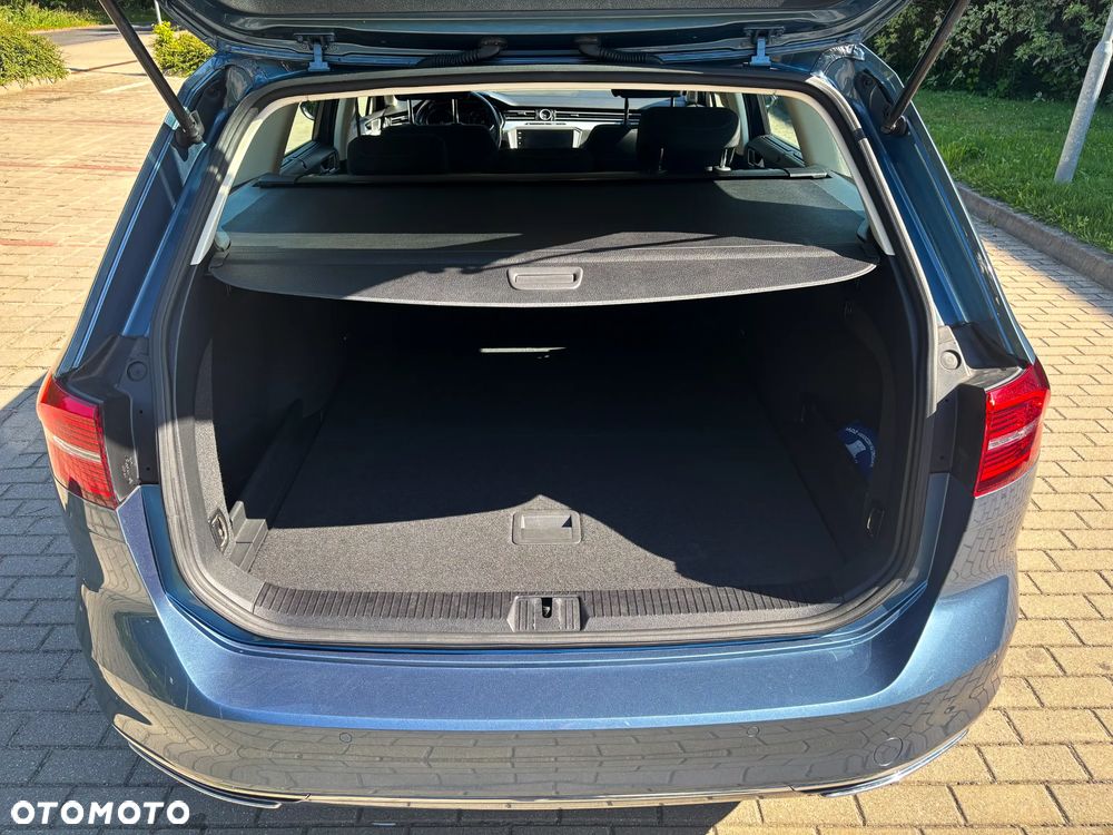 Volkswagen Passat 2.0 TDI BMT Comfortline - 30