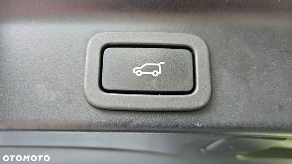 Jaguar F-Pace - 26