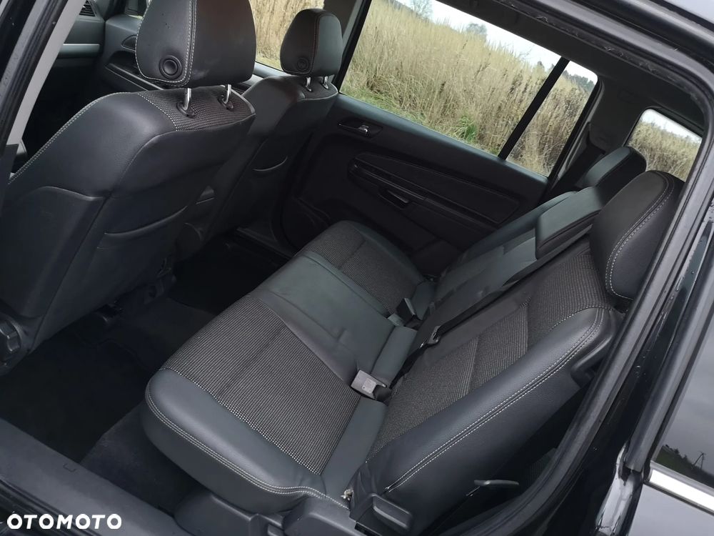 Opel Zafira 1.8 - 7