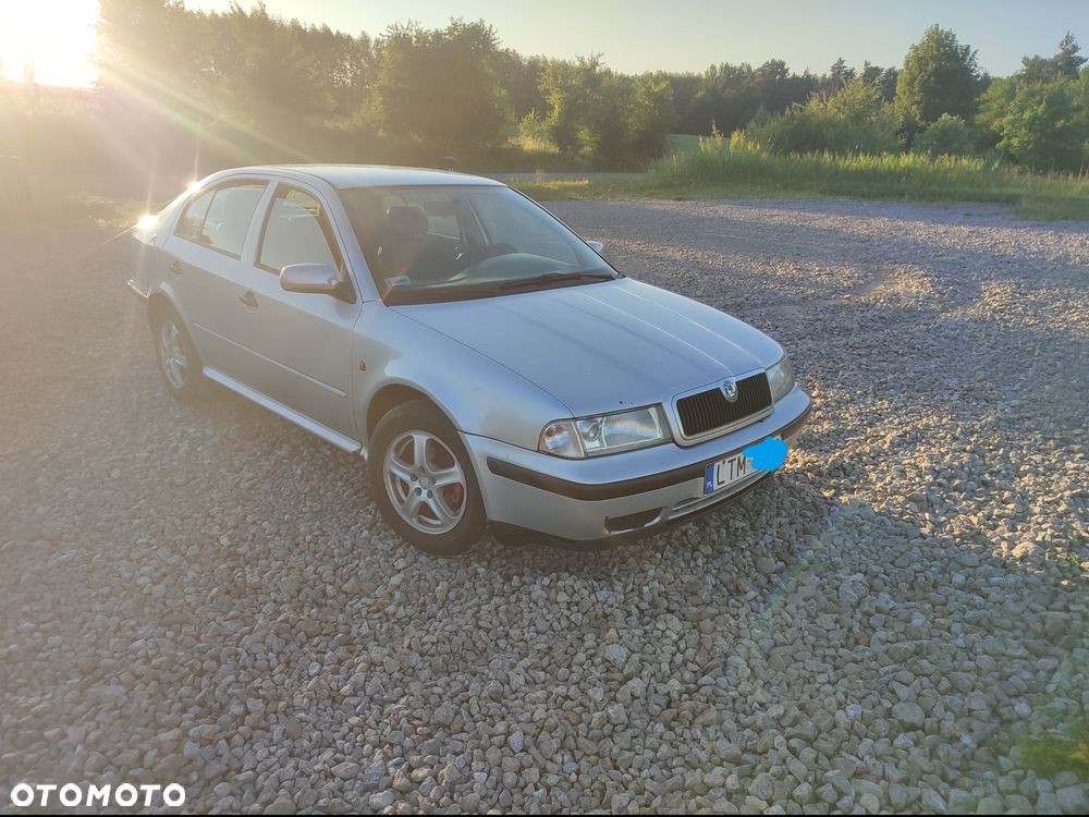 Skoda Octavia - 1