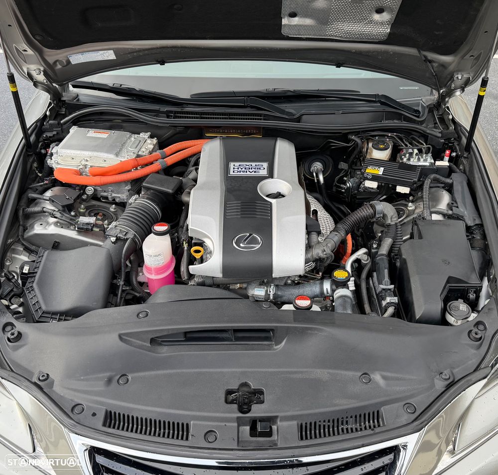 Lexus IS 300H Pack Executive+ - 30