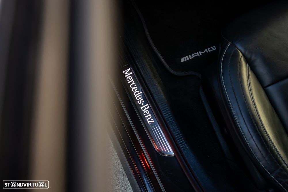 Mercedes-Benz E 300 - 26