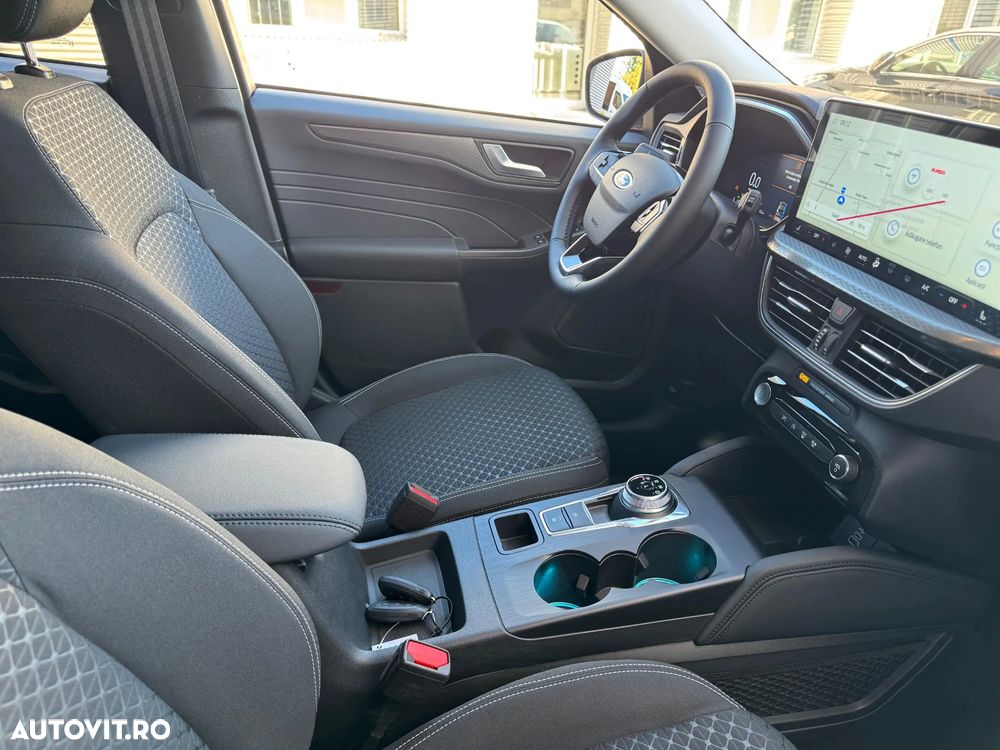 Ford Kuga 1.5 EcoBoost A8 FWD Titanium - 13