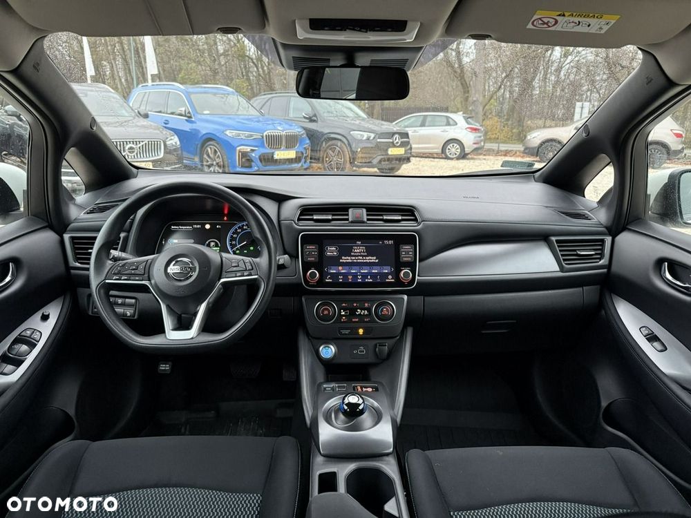 Nissan Leaf 40kWh Visia - 26
