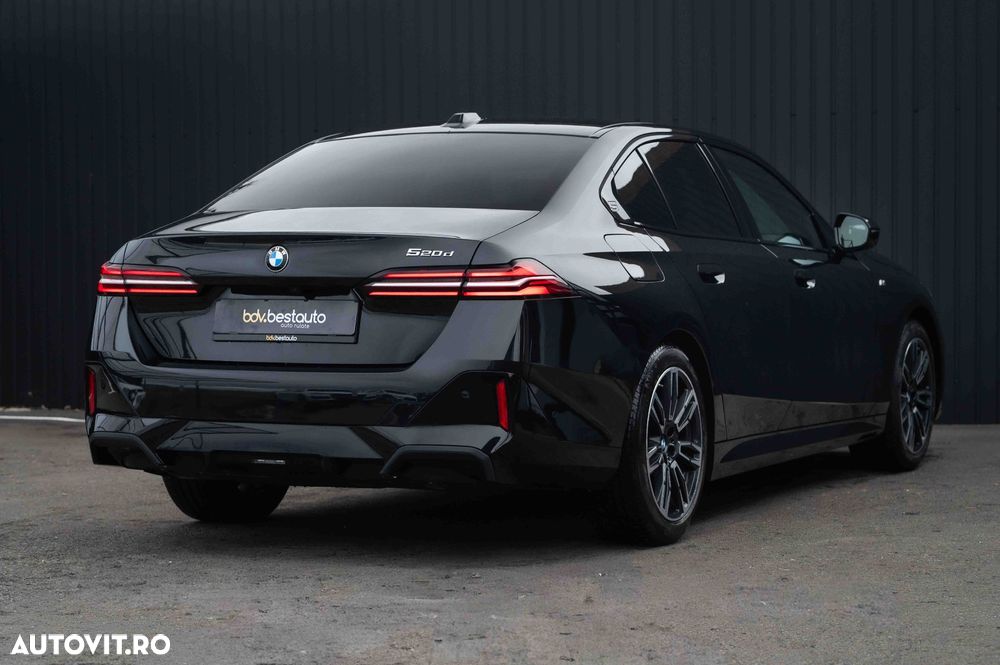 BMW Seria 5 520d AT MHEV - 34