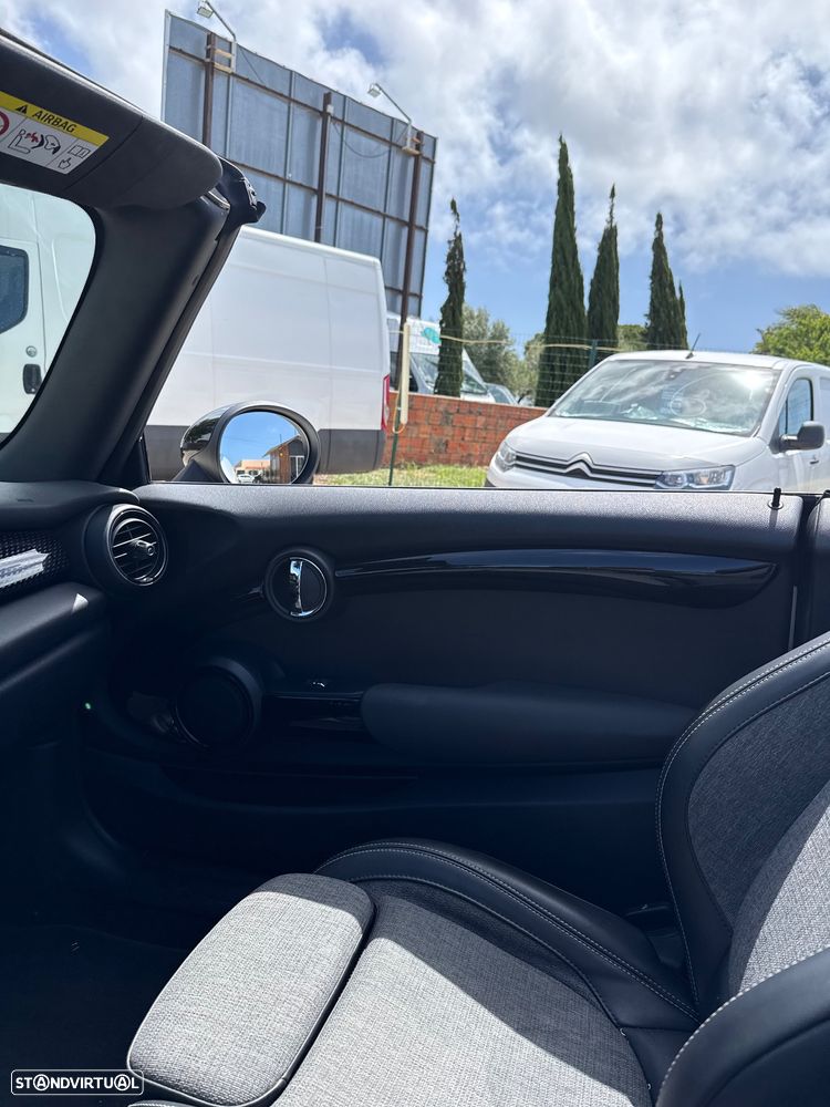 MINI Cabrio Cooper S - 21