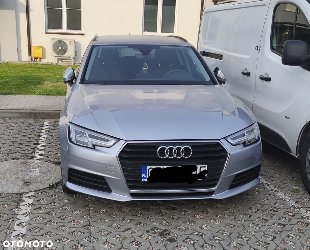 Audi A4 Limousine - 7