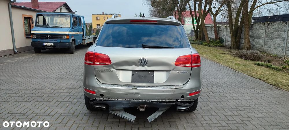 Volkswagen Touareg - 5