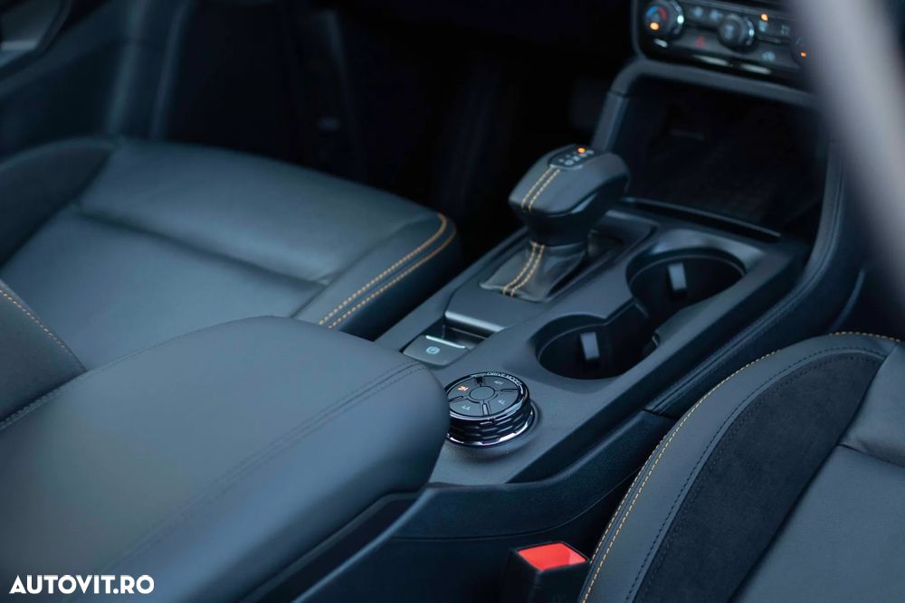 Ford Ranger Pick-Up 2.0 TD 205 CP 10AT 4x4 Double Cab Wildtrak X - 34