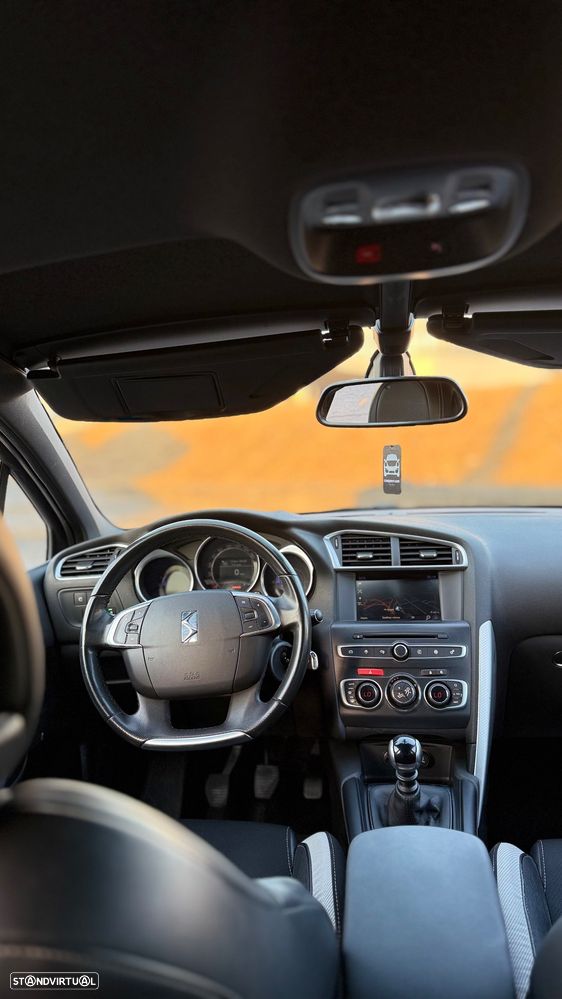 Citroën DS4 1.2 PureTech So Chic - 13