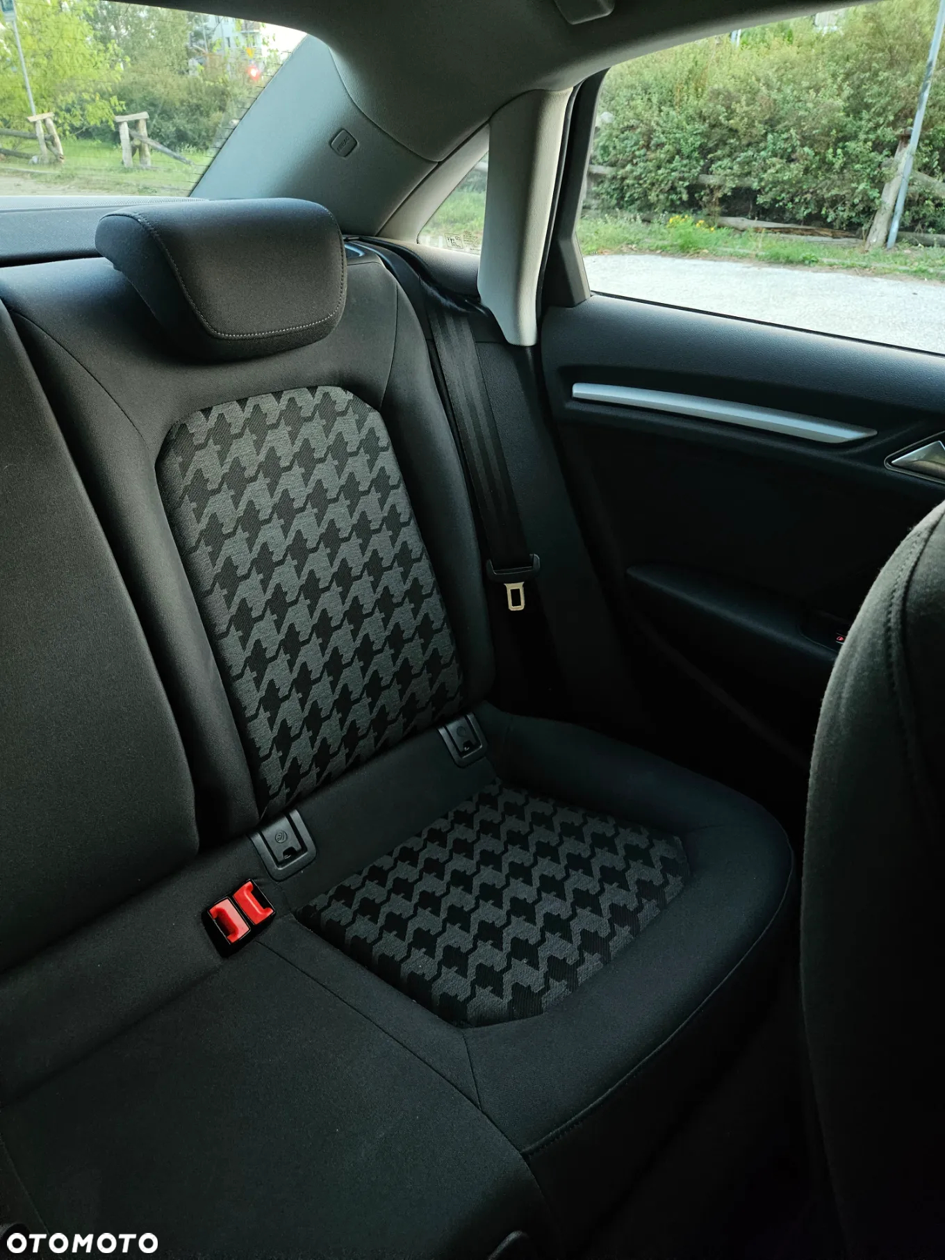 Audi A3 1.4 TFSI CoD Ambiente S tronic - 14