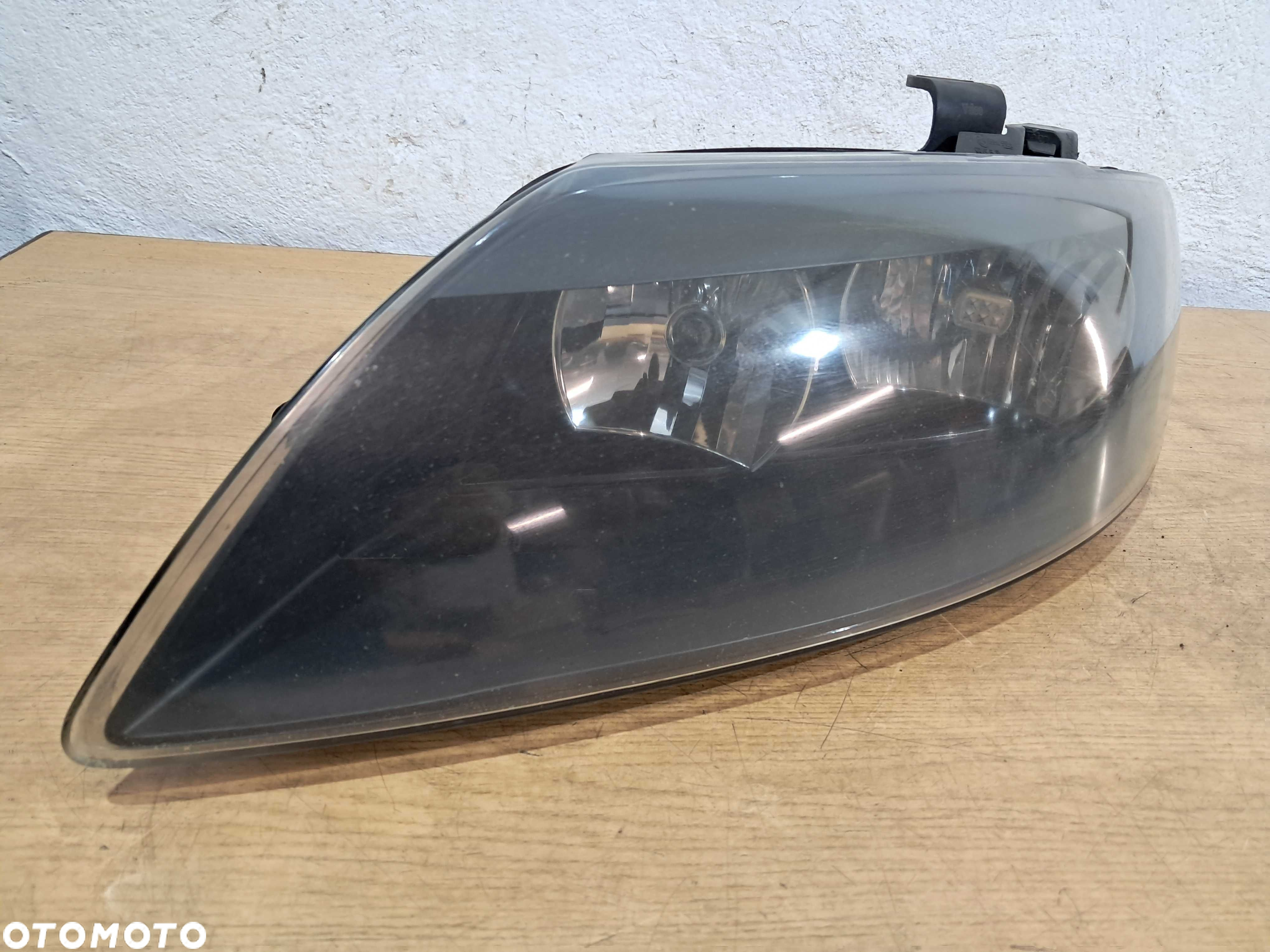 Lampa lampy reflektor reflektory AUDI Q7 4L prawa + lewa przód UK - 2
