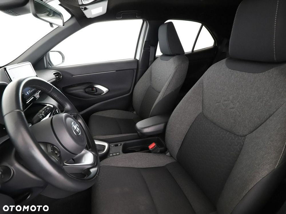 Toyota Yaris Cross Hybrid 1.5 Style - 14