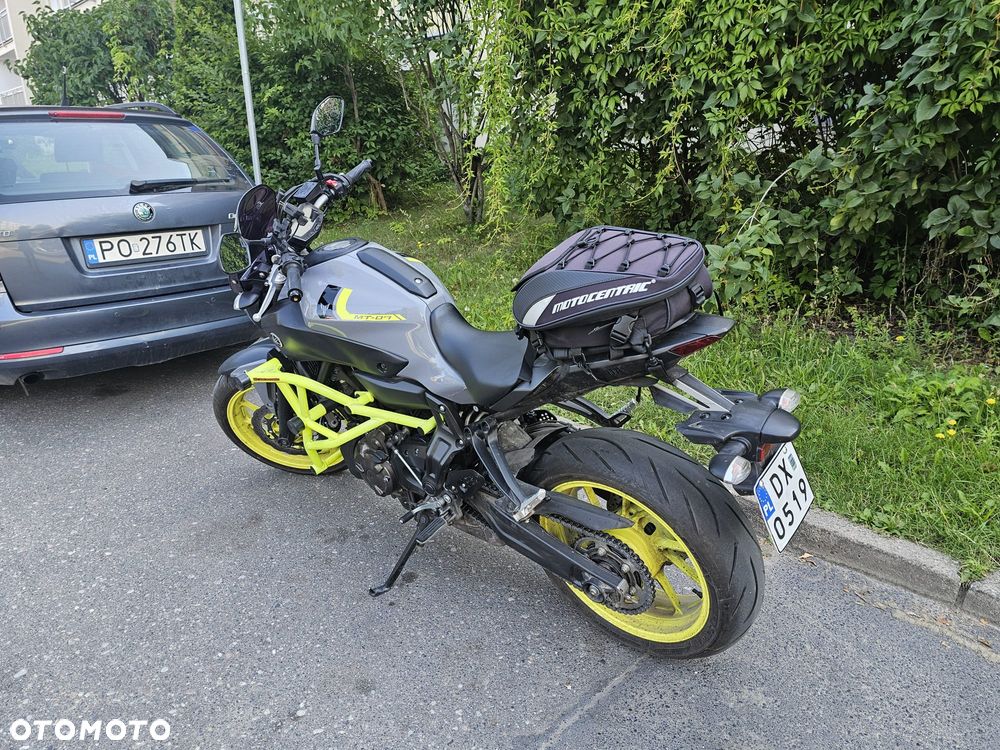 Yamaha MT - 3