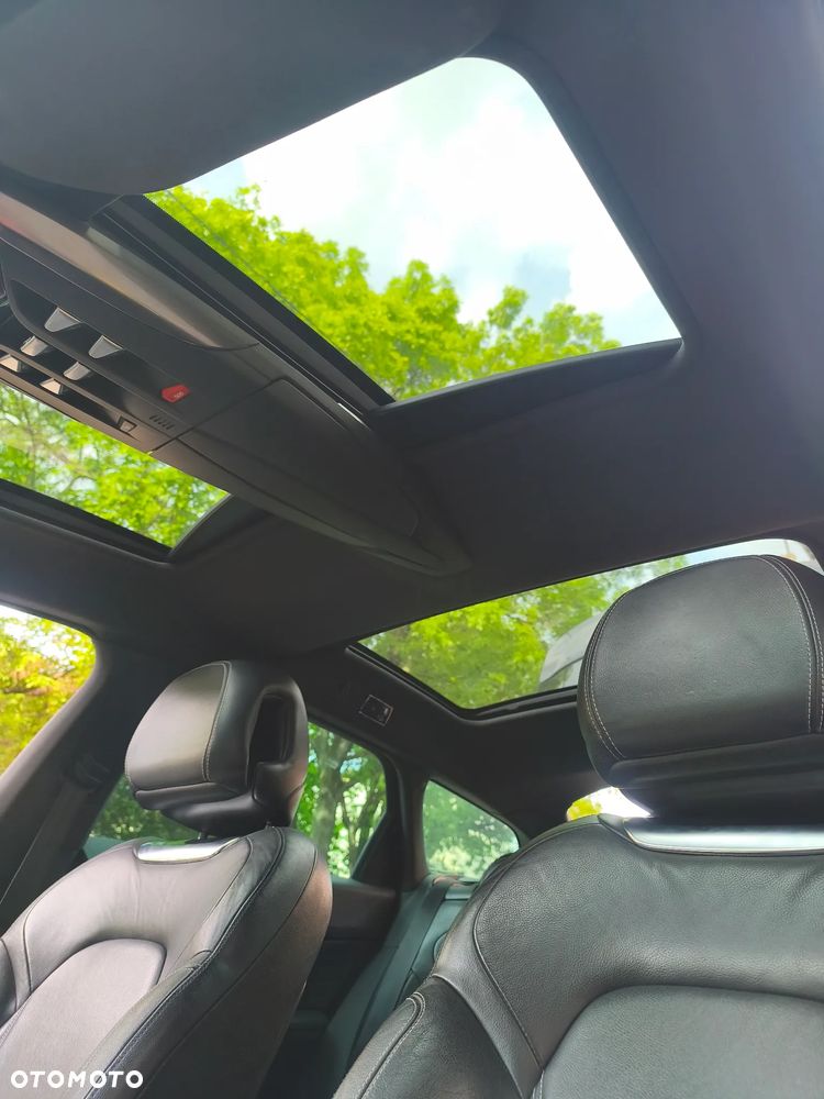 Citroën DS5 HDi 165 SportChic - 23