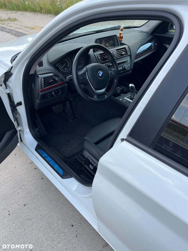 BMW Seria 1 118d Sport Line - 4