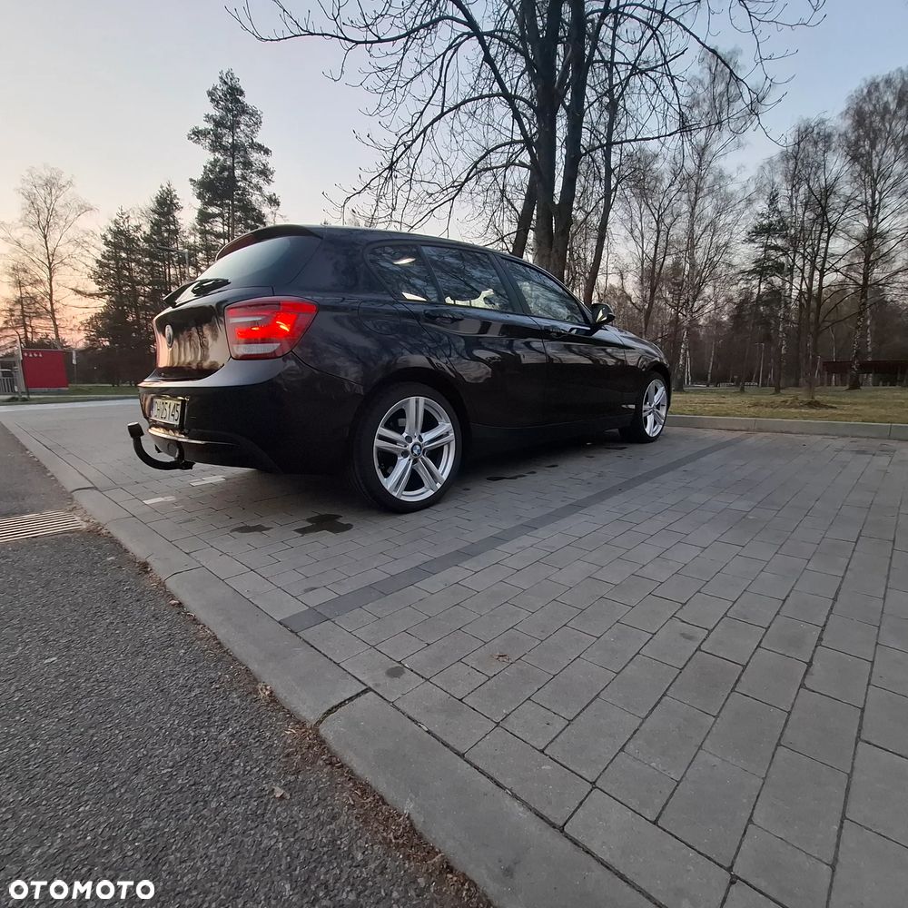 BMW Seria 1 116i - 10