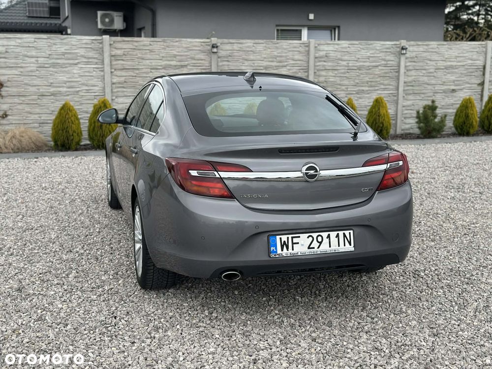 Opel Insignia 2.0 CDTI Cosmo - 14