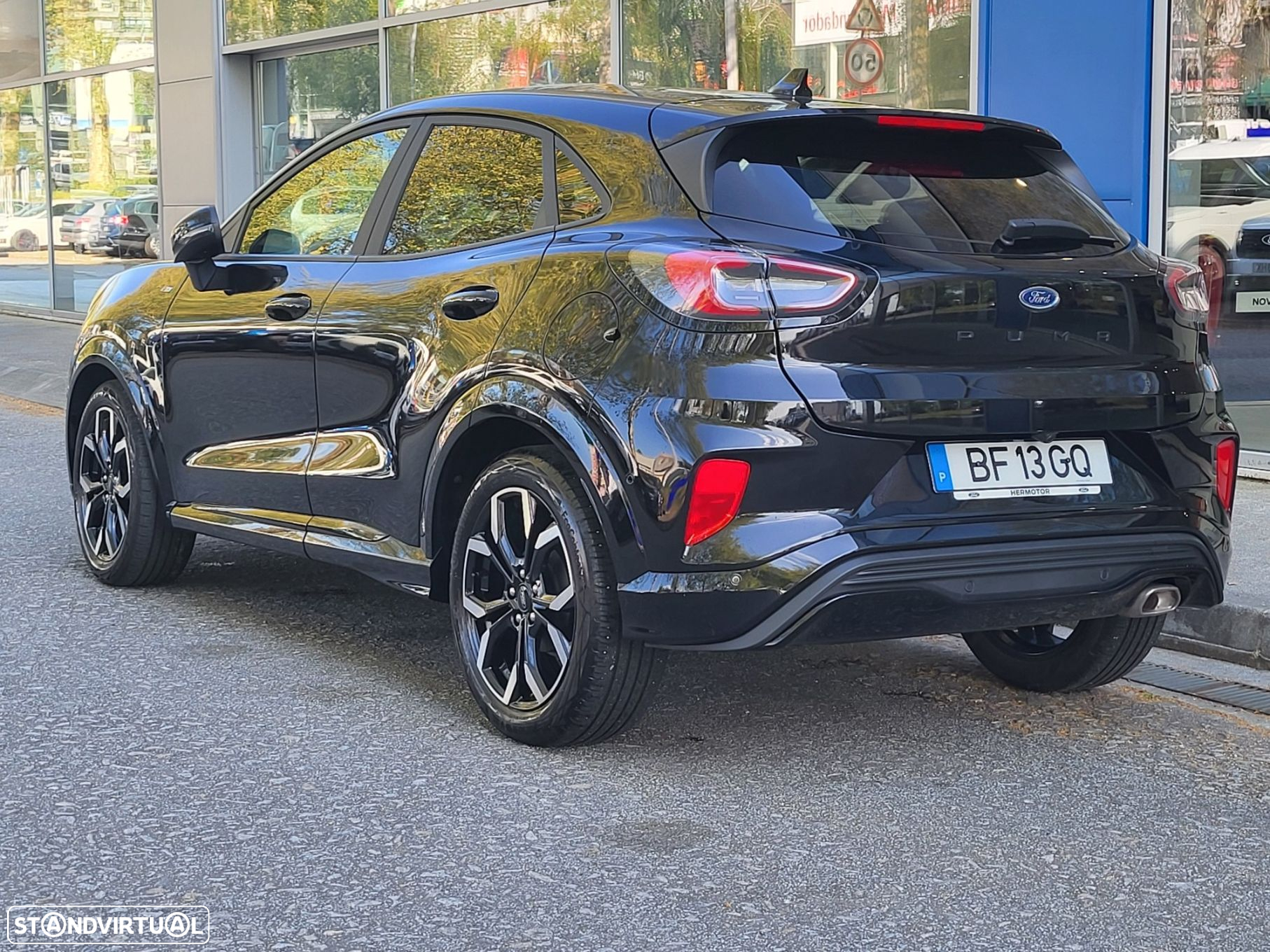 Ford Puma 1.0 EcoBoost MHEV ST-Line X - 4