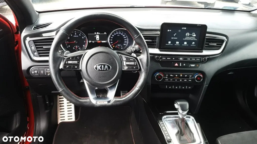 Kia ProCeed 1.6 T-GDI GT DCT - 4