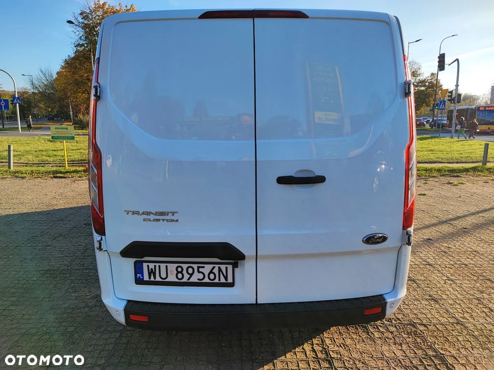 Ford Transit Custom - 9