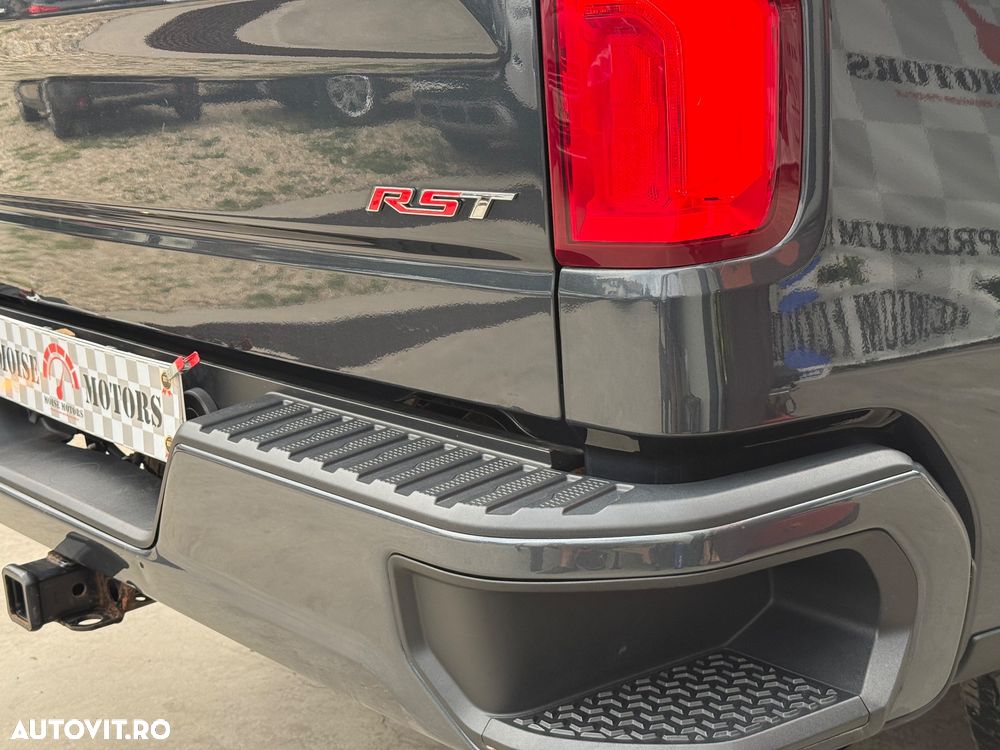 Chevrolet Silverado - 20