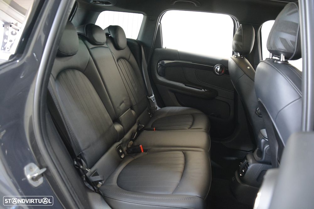 MINI Countryman Cooper SE ALL4 Auto - 18