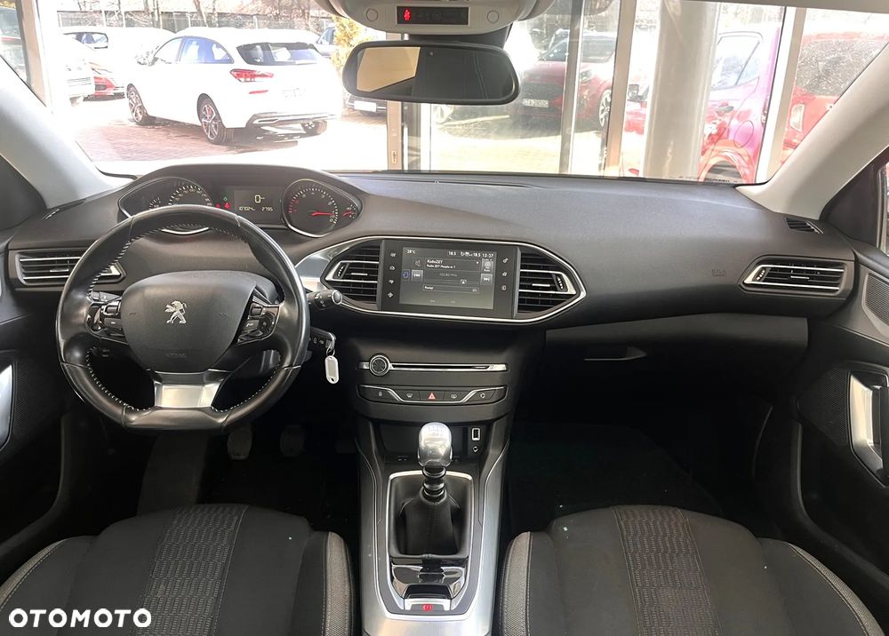 Peugeot 308 PureTech 130 Stop & Start Allure - 9