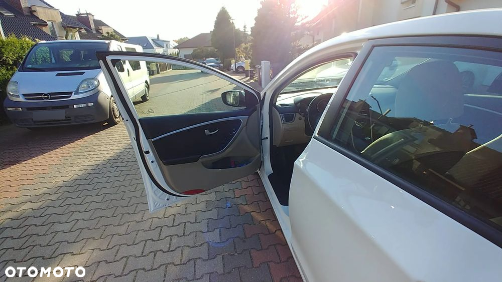 Hyundai i30 1.4 Comfort - 5