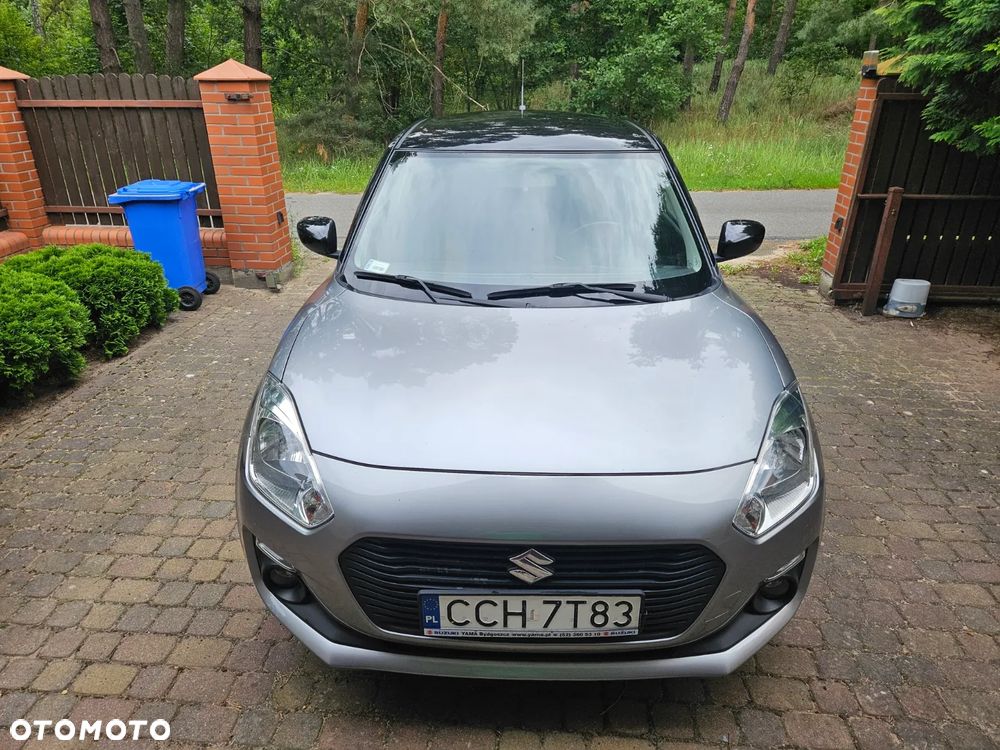 Suzuki Swift 1.2 Premium Plus - 1