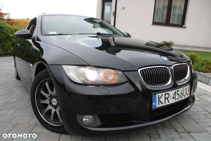 BMW 3 Series 2007 photo 2