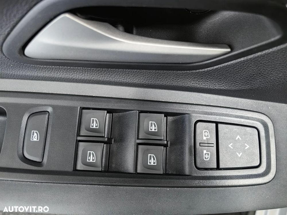 Dacia Sandero Stepway TCe 110 MT6 Extreme+ - 8