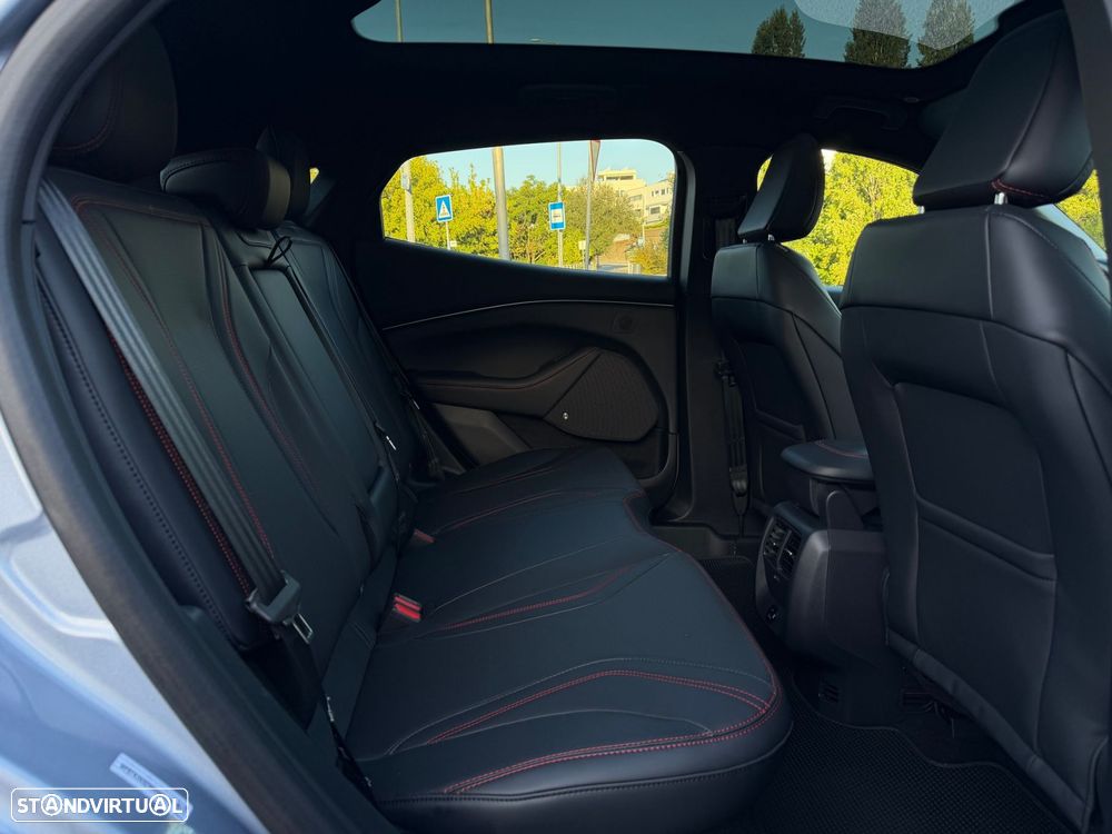 Ford Mustang Mach-E 75.7 kWh Premium AWD - 53